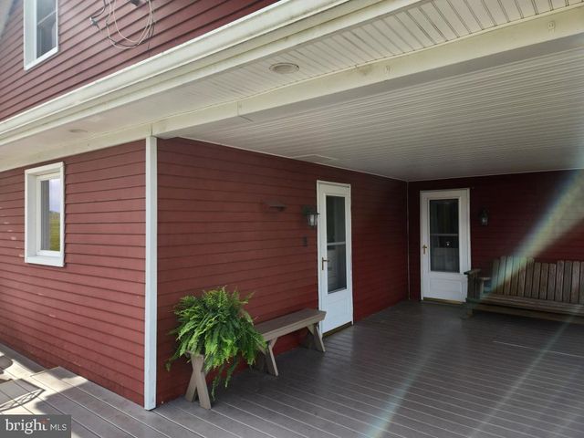 2575 VALLEY RD, Manheim, PA 17545