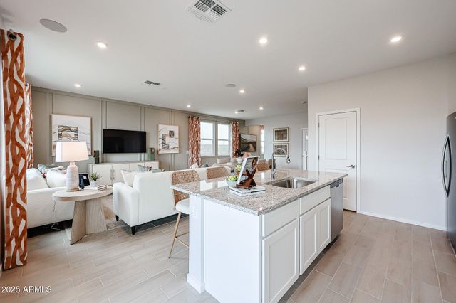 17320 W VILLA CHULA Lane, Surprise, AZ 85387