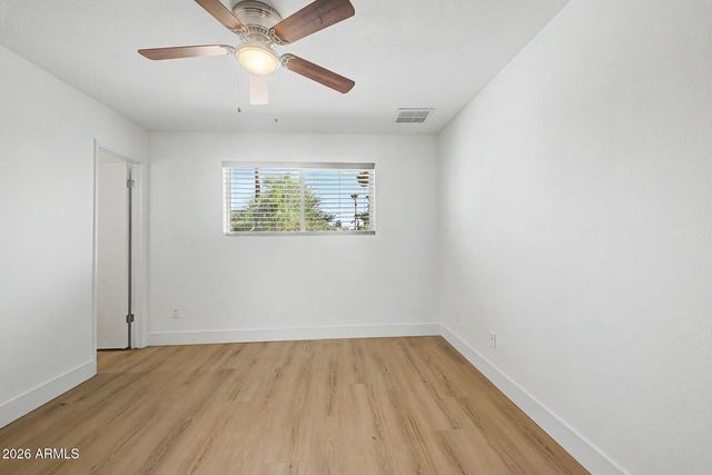 6907 W Palo Verde Drive, Glendale, AZ 85303