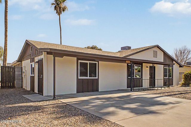 6907 W Palo Verde Drive, Glendale, AZ 85303