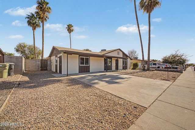 6907 W Palo Verde Drive, Glendale, AZ 85303