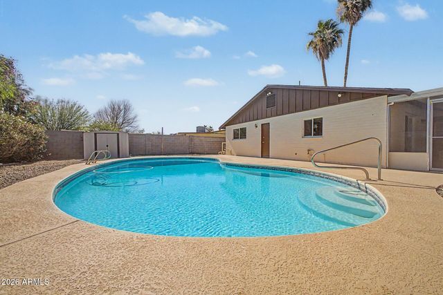 6907 W Palo Verde Drive, Glendale, AZ 85303