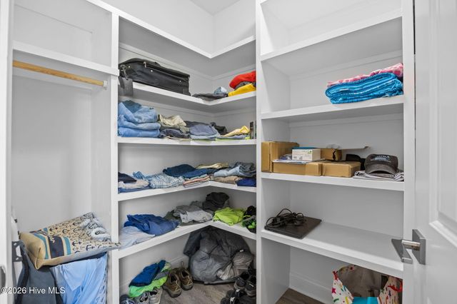 521 Leatherwood Drive NW, Calabash, NC 28467