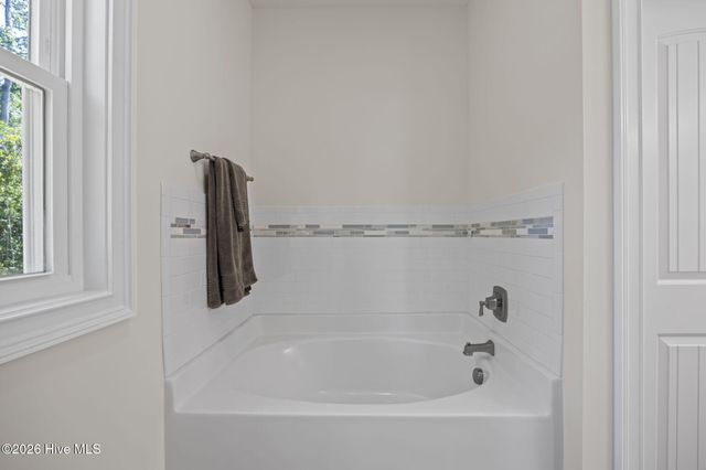 521 Leatherwood Drive NW, Calabash, NC 28467