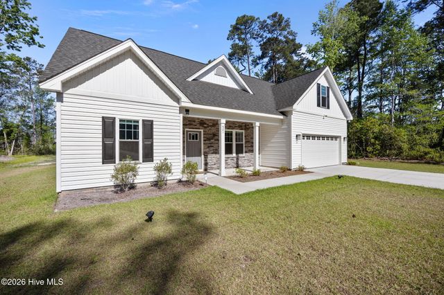 521 Leatherwood Drive NW, Calabash, NC 28467