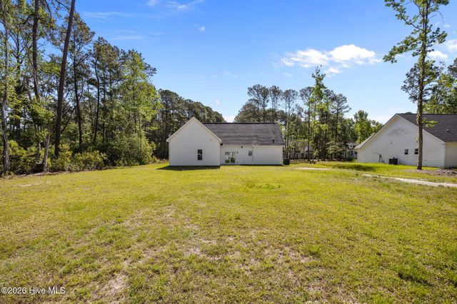521 Leatherwood Drive NW, Calabash, NC 28467