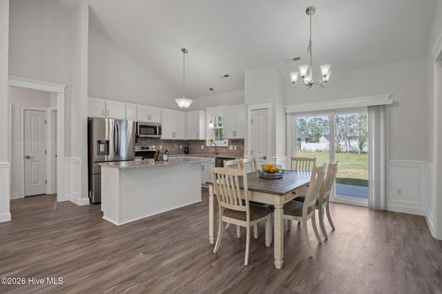 521 Leatherwood Drive NW, Calabash, NC 28467