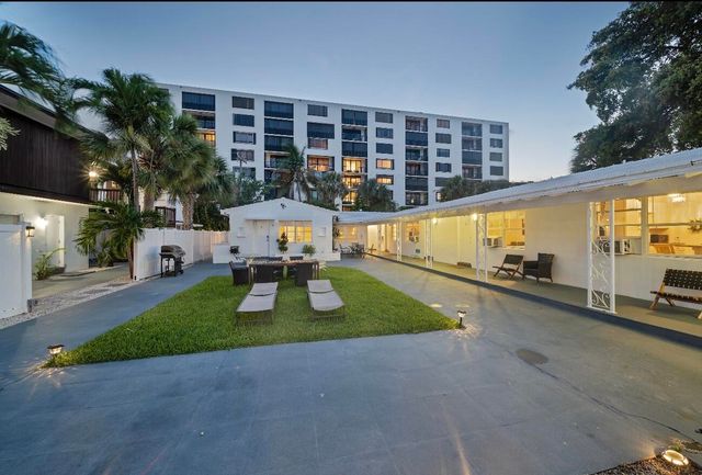 2307 N Ocean Boulevard 4, Fort Lauderdale, FL 33305