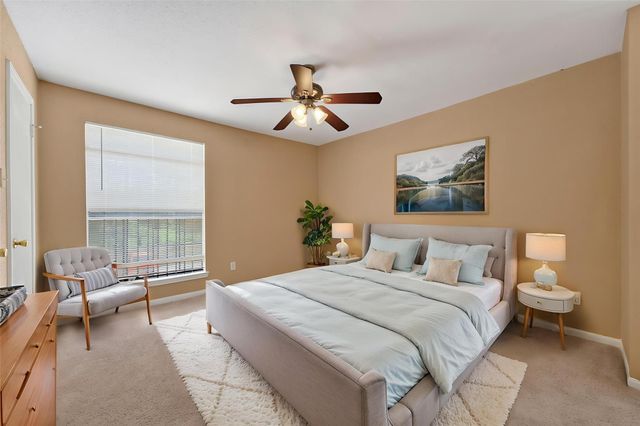 12500 Sandpiper Drive 122, Houston, TX 77035