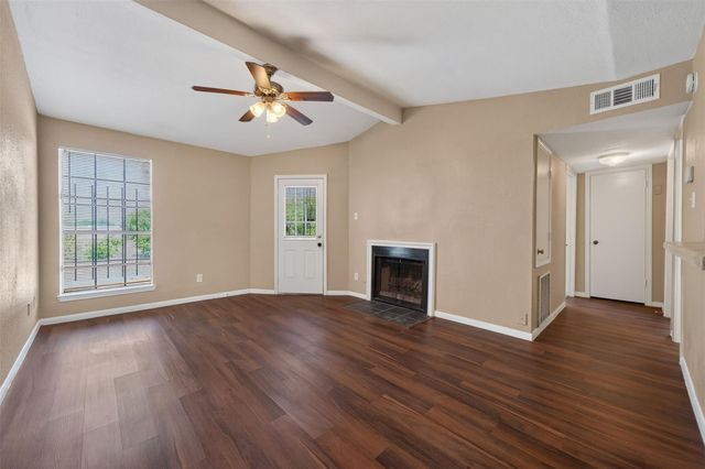 12500 Sandpiper Drive 122, Houston, TX 77035
