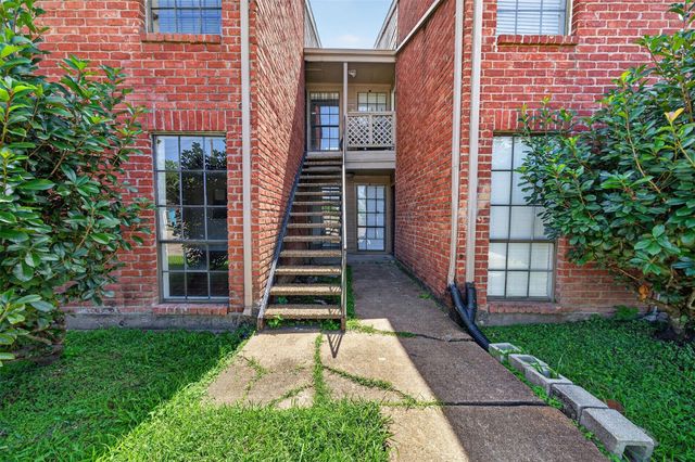 12500 Sandpiper Drive 122, Houston, TX 77035
