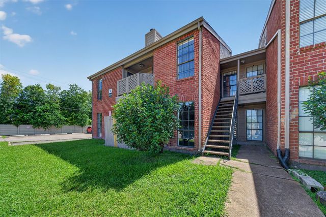 12500 Sandpiper Drive 122, Houston, TX 77035