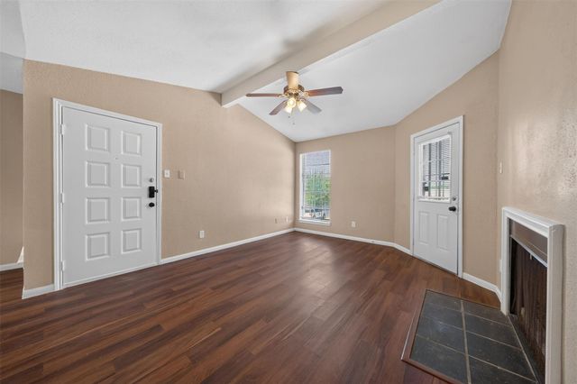 12500 Sandpiper Drive 122, Houston, TX 77035