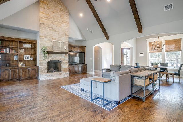 106 Treeline Court, Lipan, TX 76462
