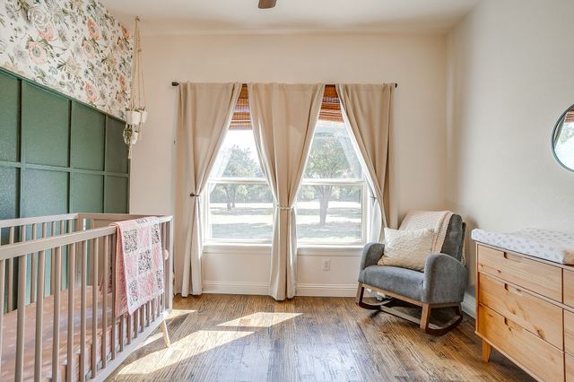 106 Treeline Court, Lipan, TX 76462