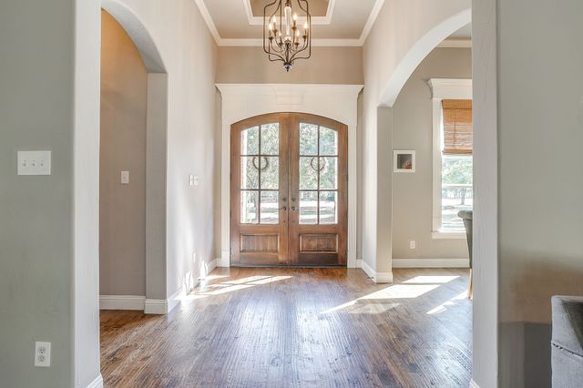 106 Treeline Court, Lipan, TX 76462