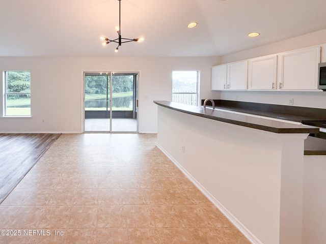 11763 PLEASANT CREEK Drive, Jacksonville, FL 32218