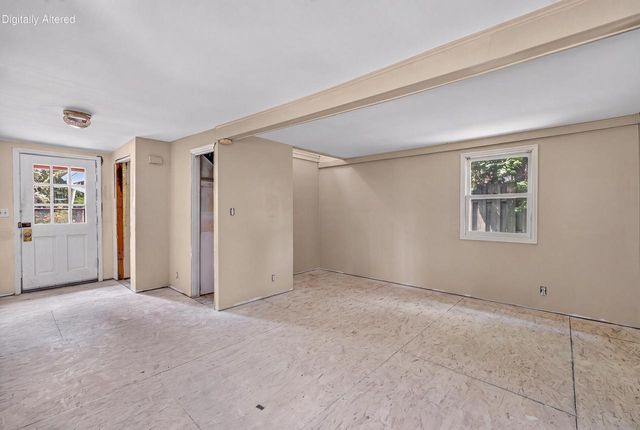 500 W Riverview DRIVE, Glendale, WI 53209