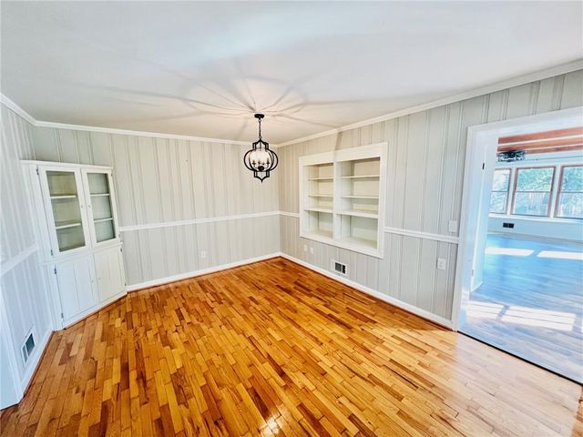 945 Jones Mill Road, Cartersville, GA 30120