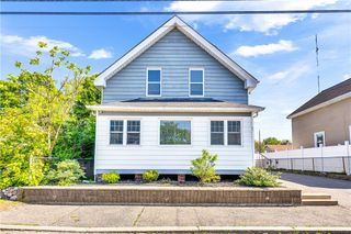 86 Woodward Avenue 2, East Providence, RI 02914
