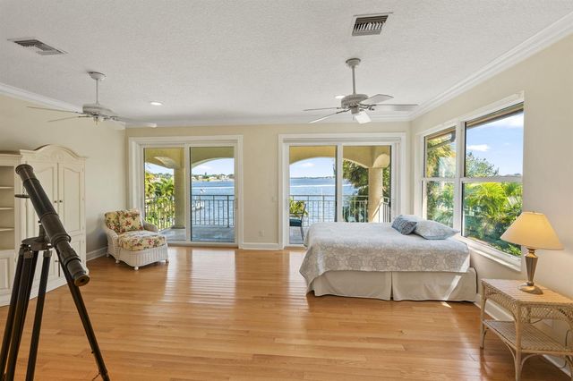 3984 SE Old St Lucie Boulevard, Stuart, FL 34996