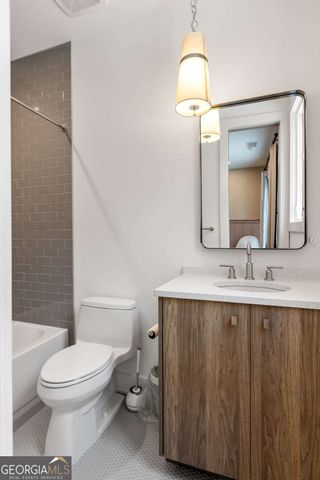 1120 Mado Loop, Chattahoochee Hills, GA 30268