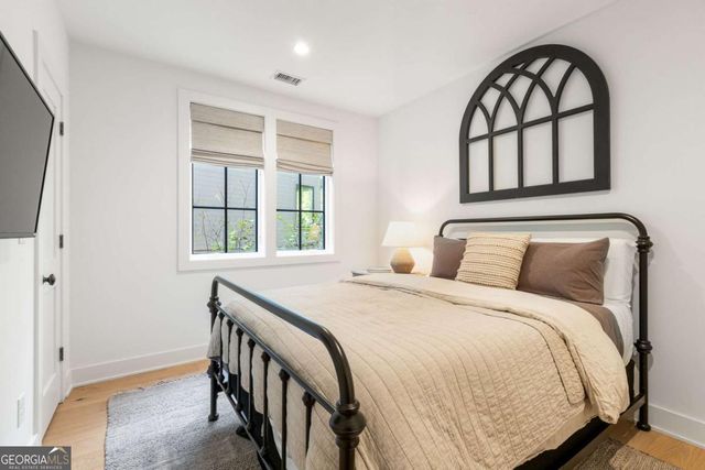 1120 Mado Loop, Chattahoochee Hills, GA 30268