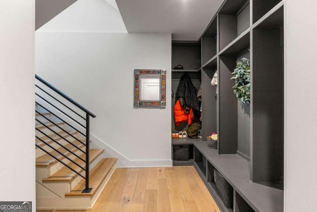 1120 Mado Loop, Chattahoochee Hills, GA 30268