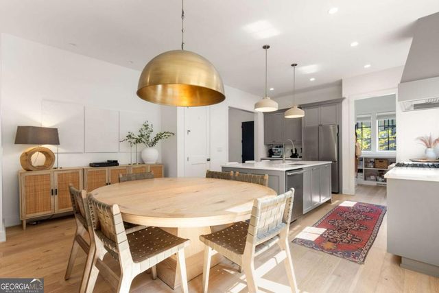 1120 Mado Loop, Chattahoochee Hills, GA 30268