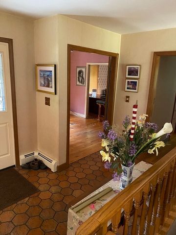 156 Brigham Hill Rd, Grafton, MA 01536