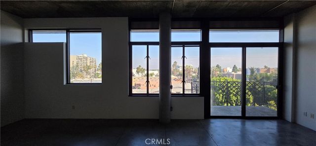 835 Locust 521, Long Beach, CA 90813