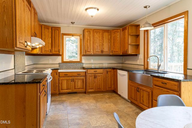 4013 Saint Edmunds Lane, Apex, NC 27539