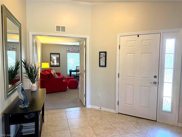 9538 Hemingway LN, Fort Myers, FL 33913