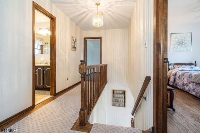 7 Lexington Ave, Branchburg Twp., NJ 08853