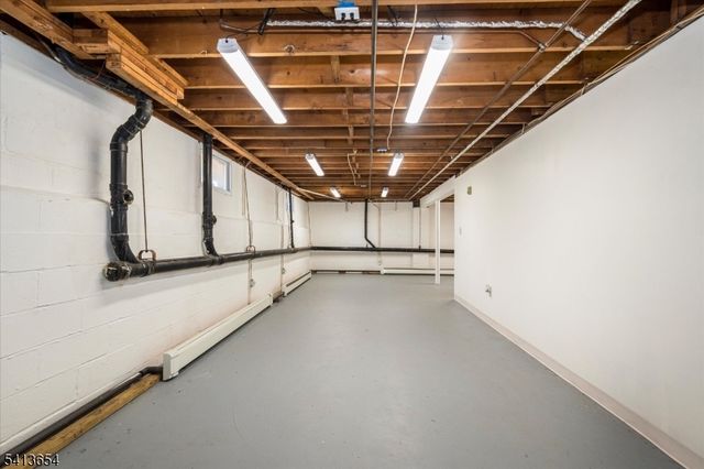 7 Lexington Ave, Branchburg Twp., NJ 08853