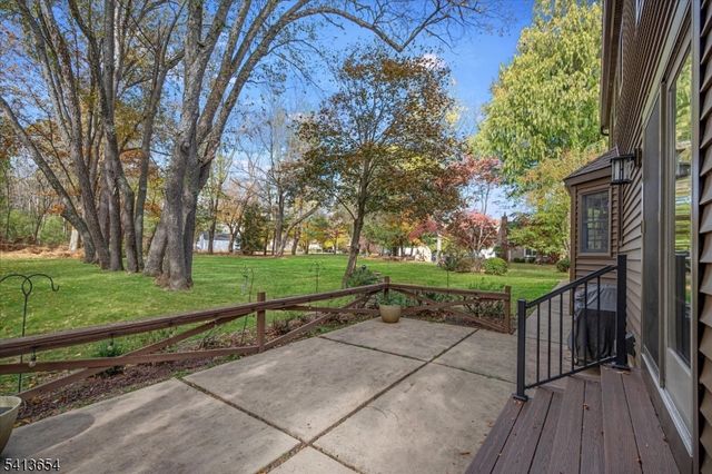 7 Lexington Ave, Branchburg Twp., NJ 08853