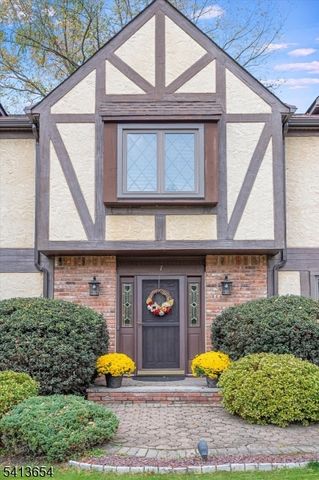 7 Lexington Ave, Branchburg Twp., NJ 08853