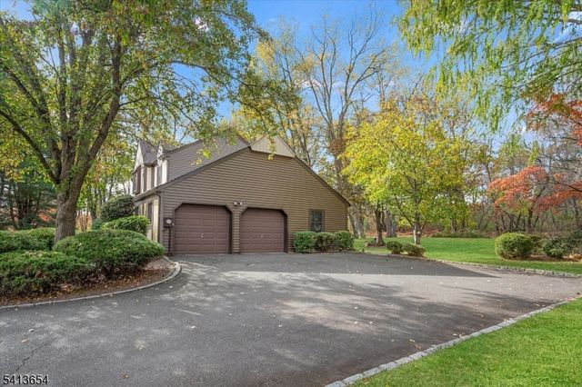 7 Lexington Ave, Branchburg Twp., NJ 08853