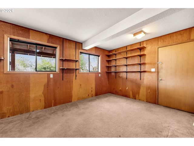 6808 Ne 151ST Cir, Vancouver, WA 98686