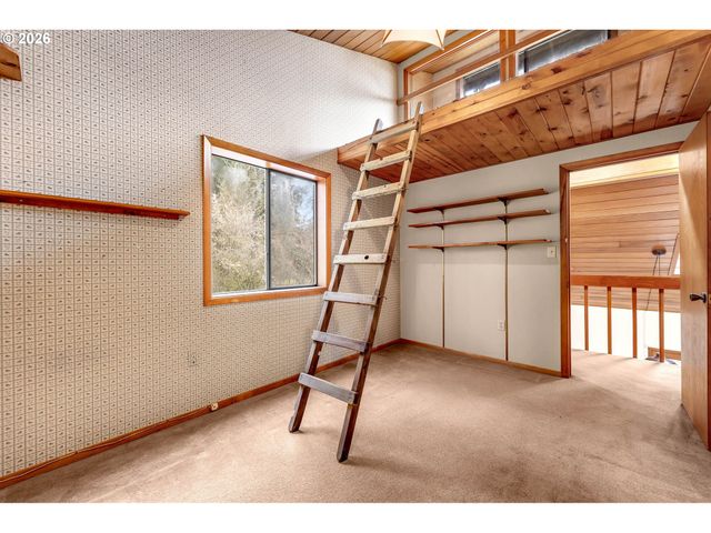 6808 Ne 151ST Cir, Vancouver, WA 98686