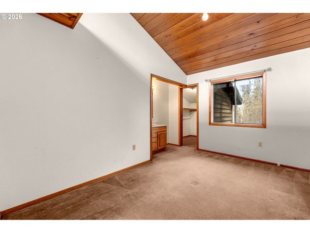 6808 Ne 151ST Cir, Vancouver, WA 98686