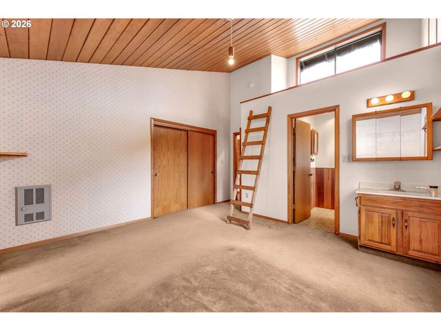 6808 Ne 151ST Cir, Vancouver, WA 98686