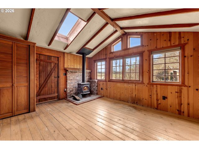 6808 Ne 151ST Cir, Vancouver, WA 98686