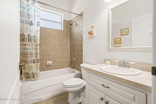 10288 Ridge Top Loop, Weeki Wachee, FL 34613