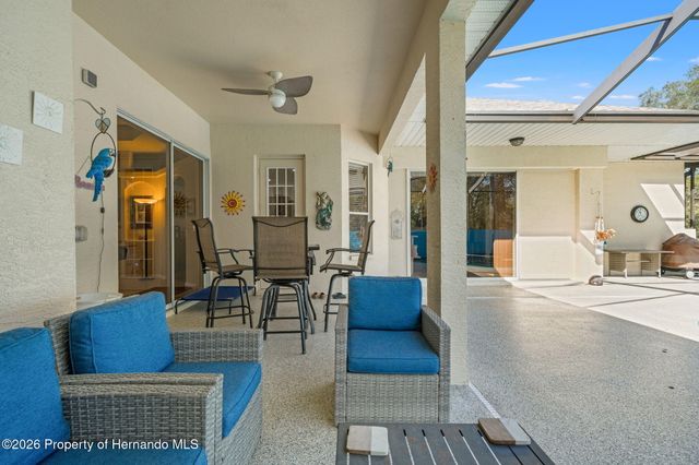 10288 Ridge Top Loop, Weeki Wachee, FL 34613