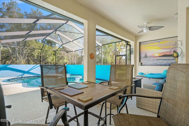 10288 Ridge Top Loop, Weeki Wachee, FL 34613