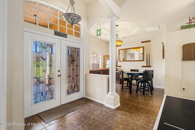 10288 Ridge Top Loop, Weeki Wachee, FL 34613