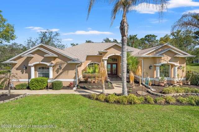 10288 Ridge Top Loop, Weeki Wachee, FL 34613