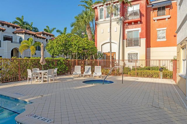 1200 Coastal Bay Boulevard, Boynton Beach, FL 33435