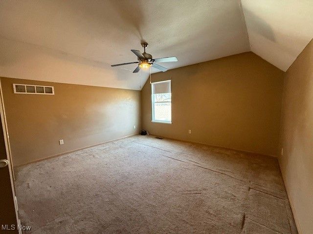 244 5th Street NE, Barberton, OH 44203